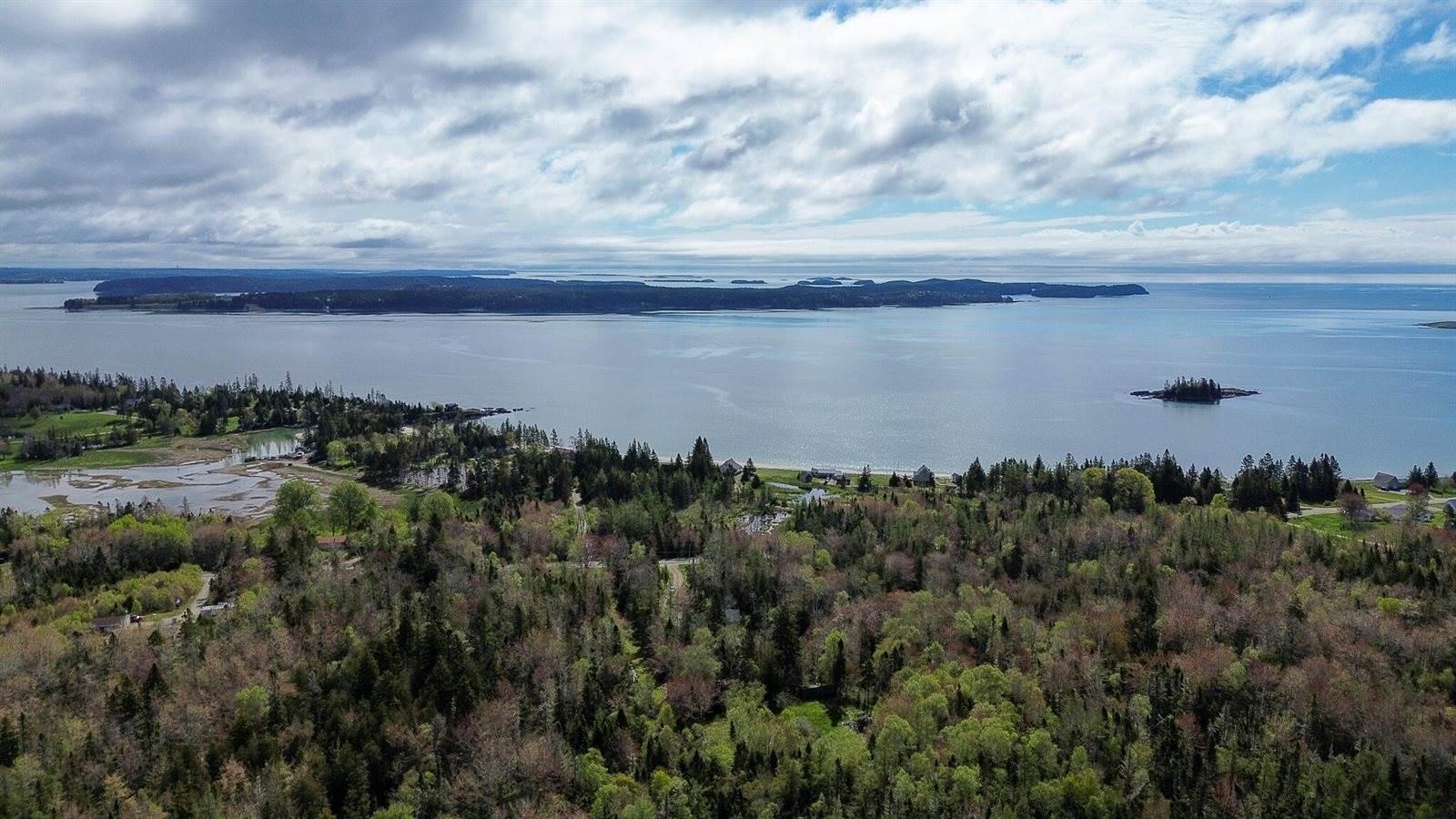 656 Mason Bay Road, Jonesport, ME 04649