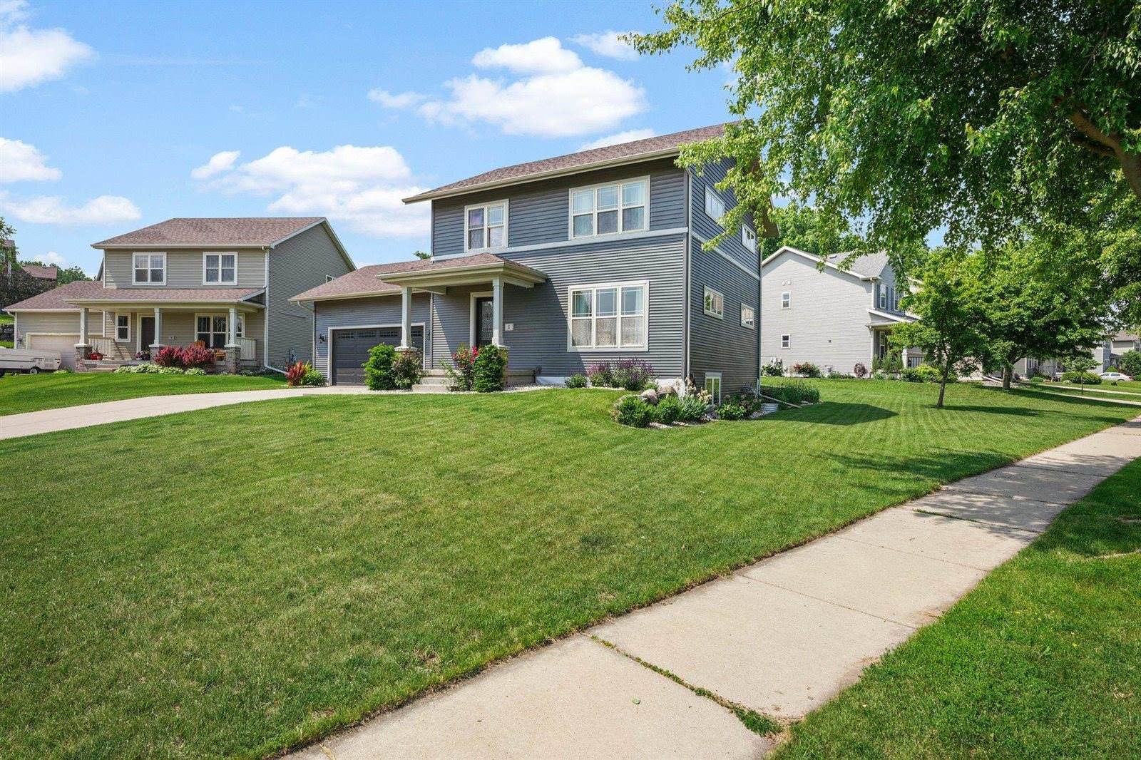1 Deschamp, Madison, WI 53718