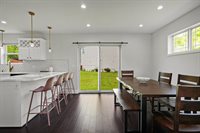 1 Deschamp, Madison, WI 53718