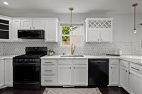 1 Deschamp, Madison, WI 53718