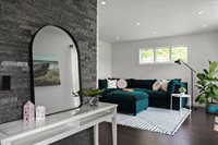 1 Deschamp, Madison, WI 53718