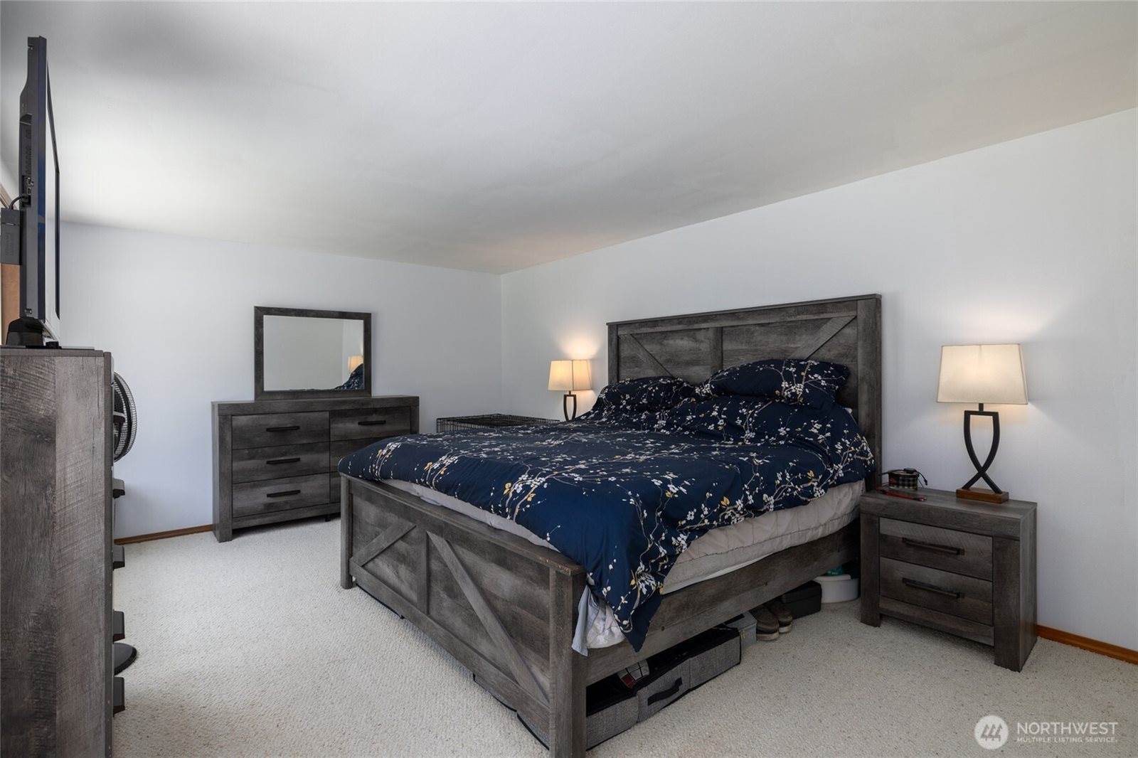 23696 Lake Drive, Mount Vernon, WA 98273