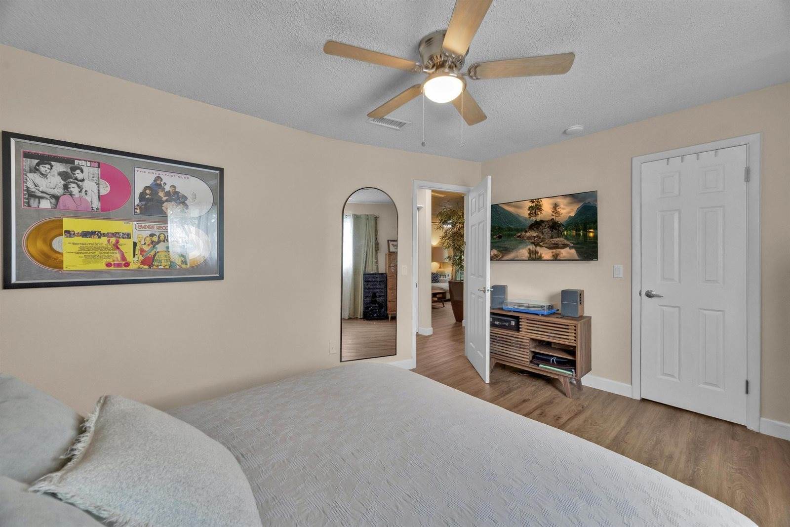 2121 SE Wayne Road, Stuart, FL 34994