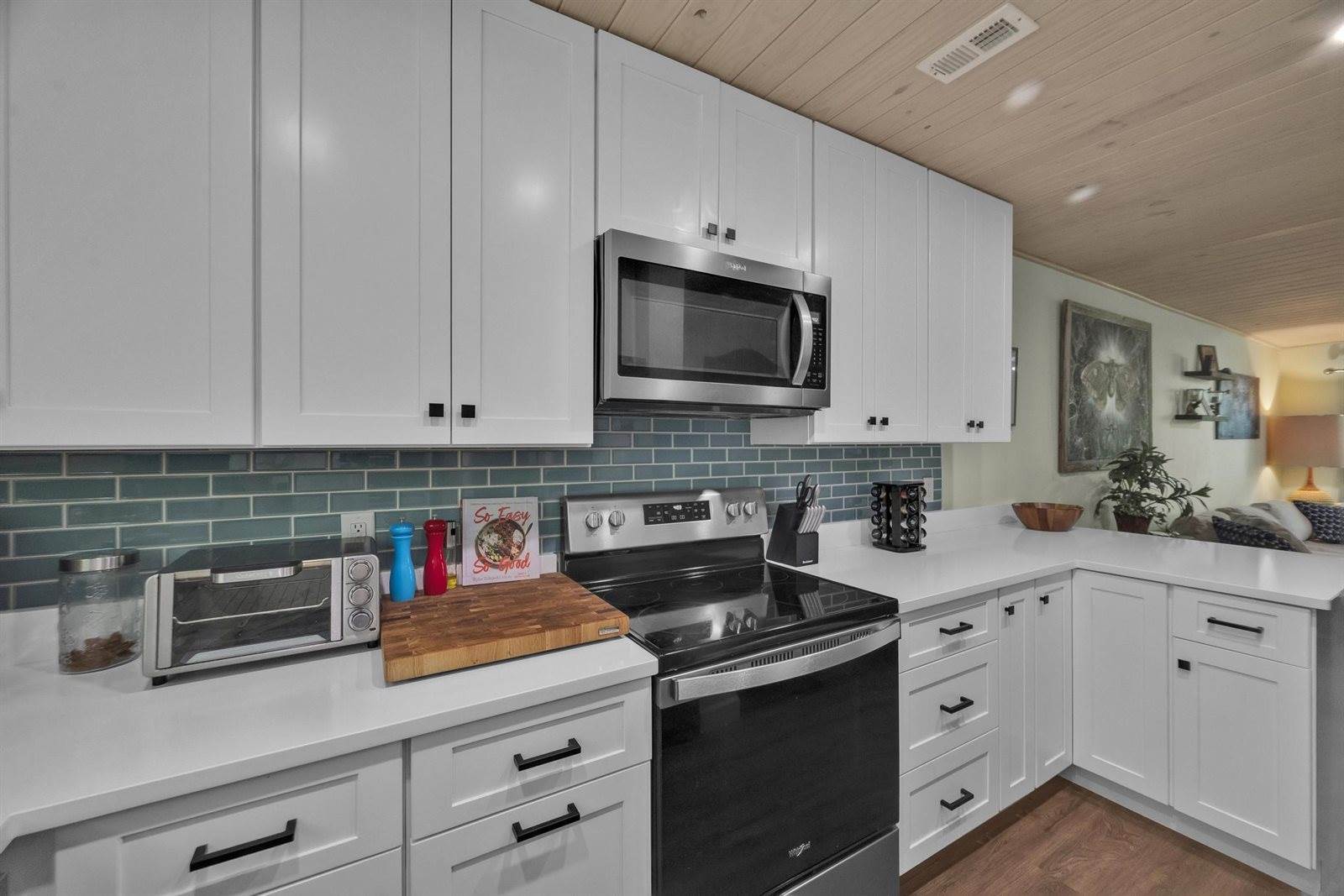 2121 SE Wayne Road, Stuart, FL 34994