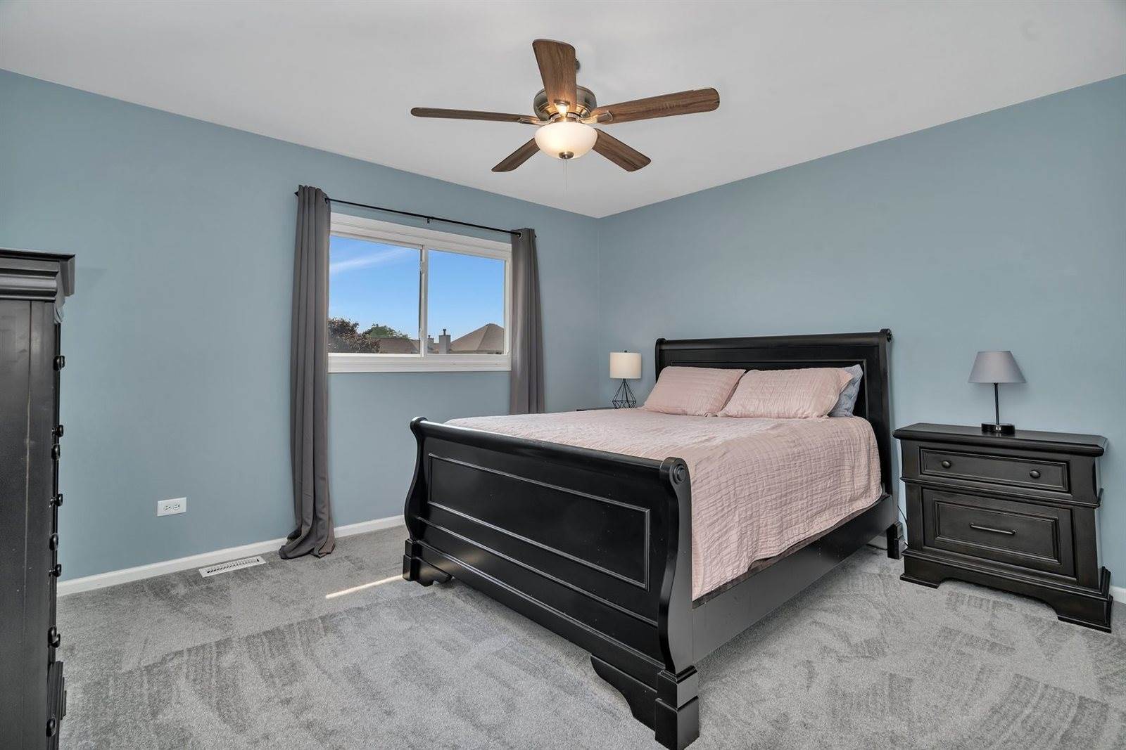 2825 Centurion Lane, New Lenox, IL 60451