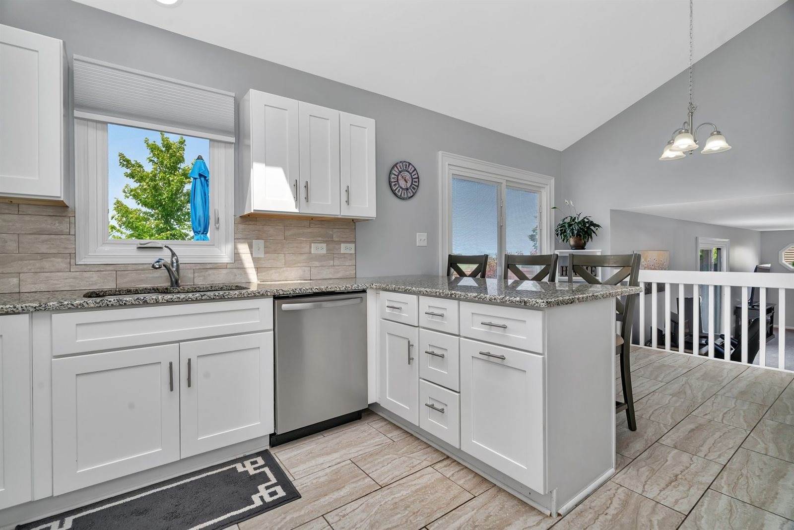 2825 Centurion Lane, New Lenox, IL 60451