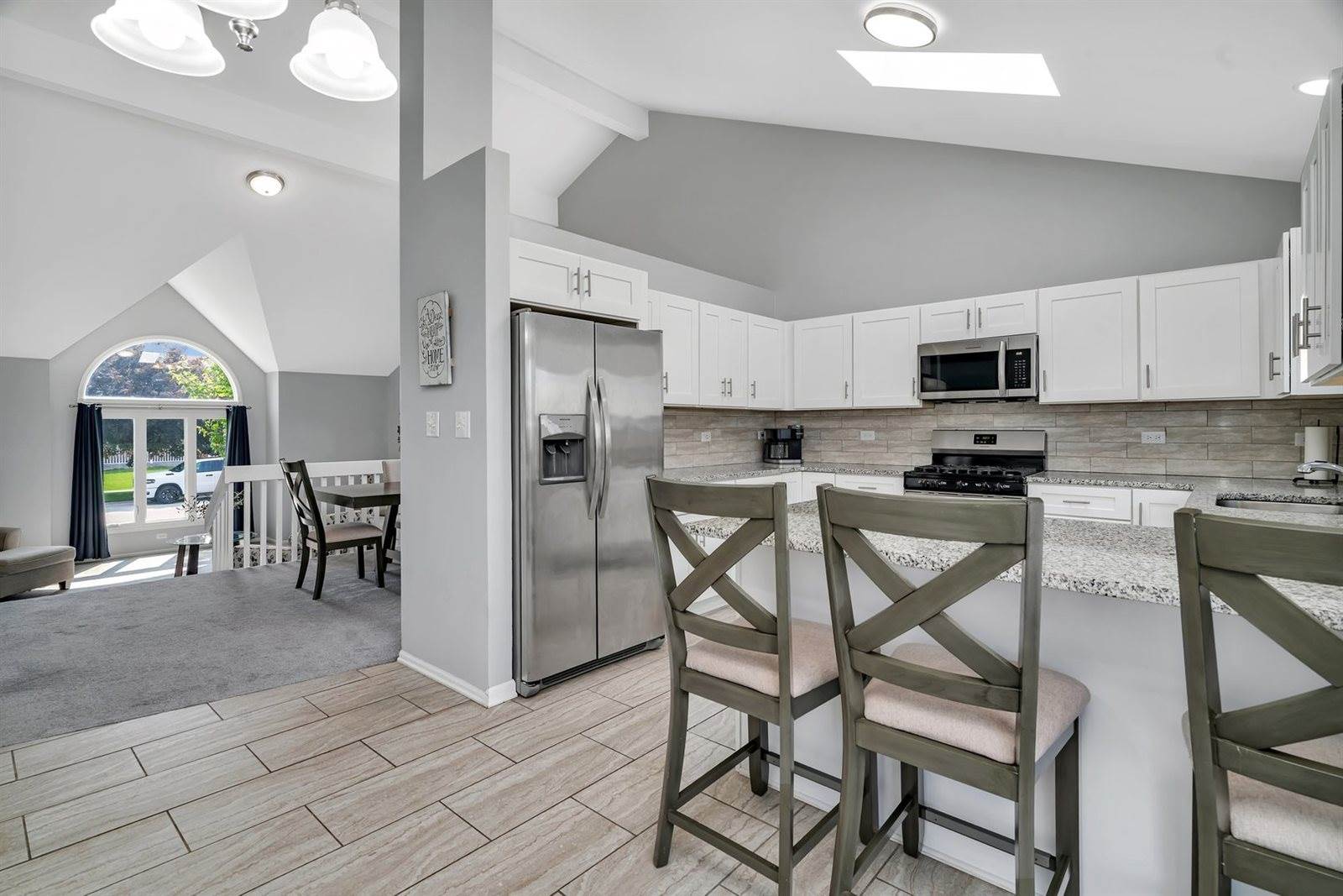 2825 Centurion Lane, New Lenox, IL 60451