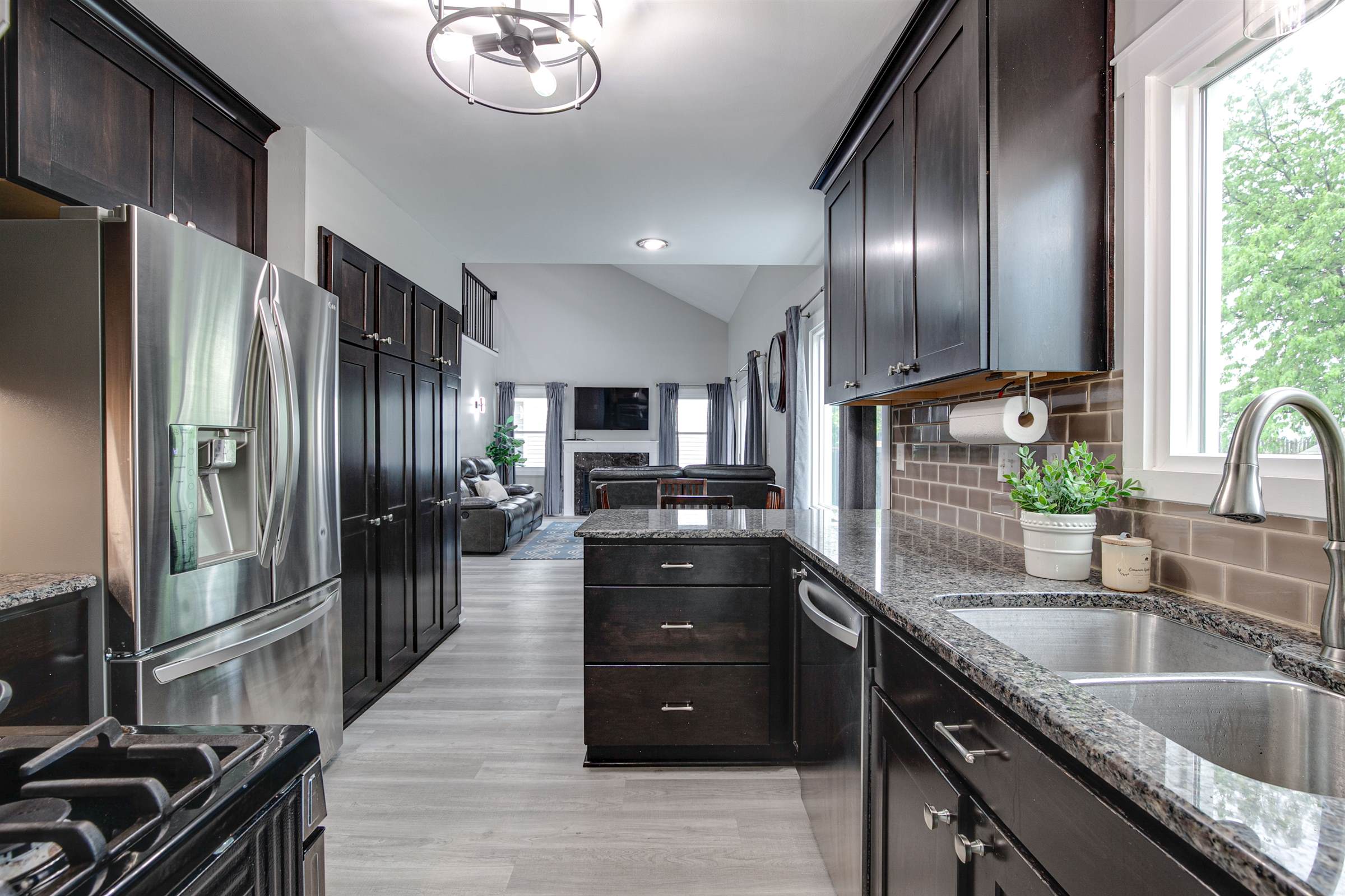 9508 63rd St, Kenosha, WI 53142