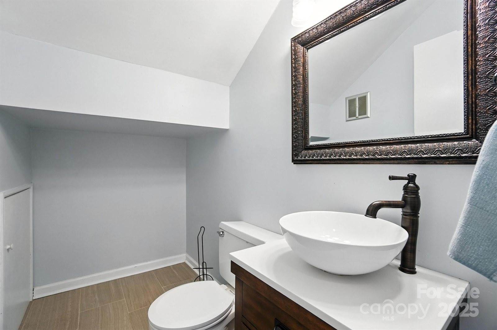 5947 Quail Hollow Road, Charlotte, NC 28210