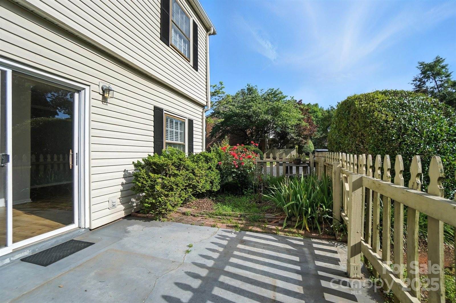 5947 Quail Hollow Road, Charlotte, NC 28210