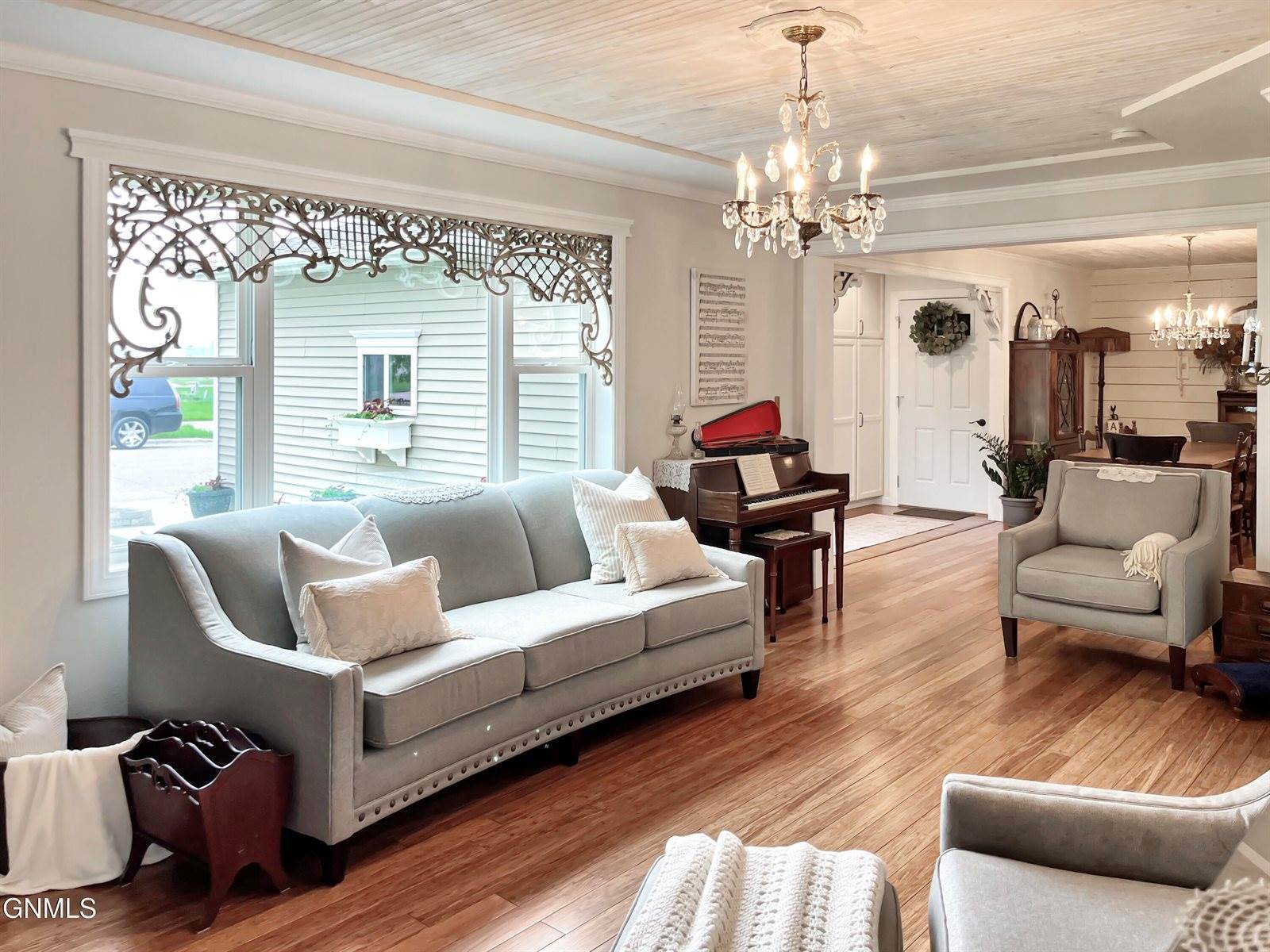 209 S Dakota Street, Tioga, ND 58852