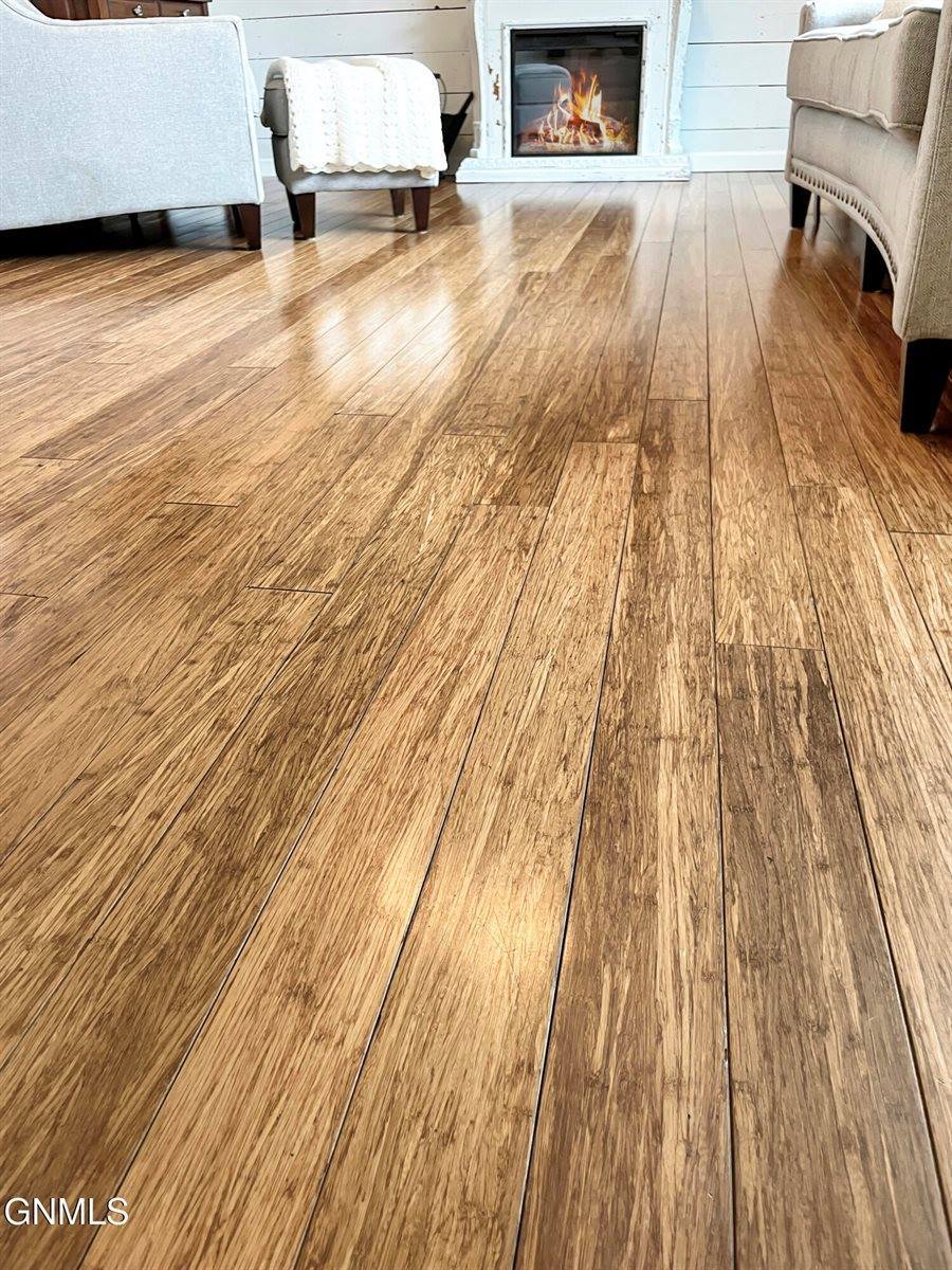 209 S Dakota Street, Tioga, ND 58852