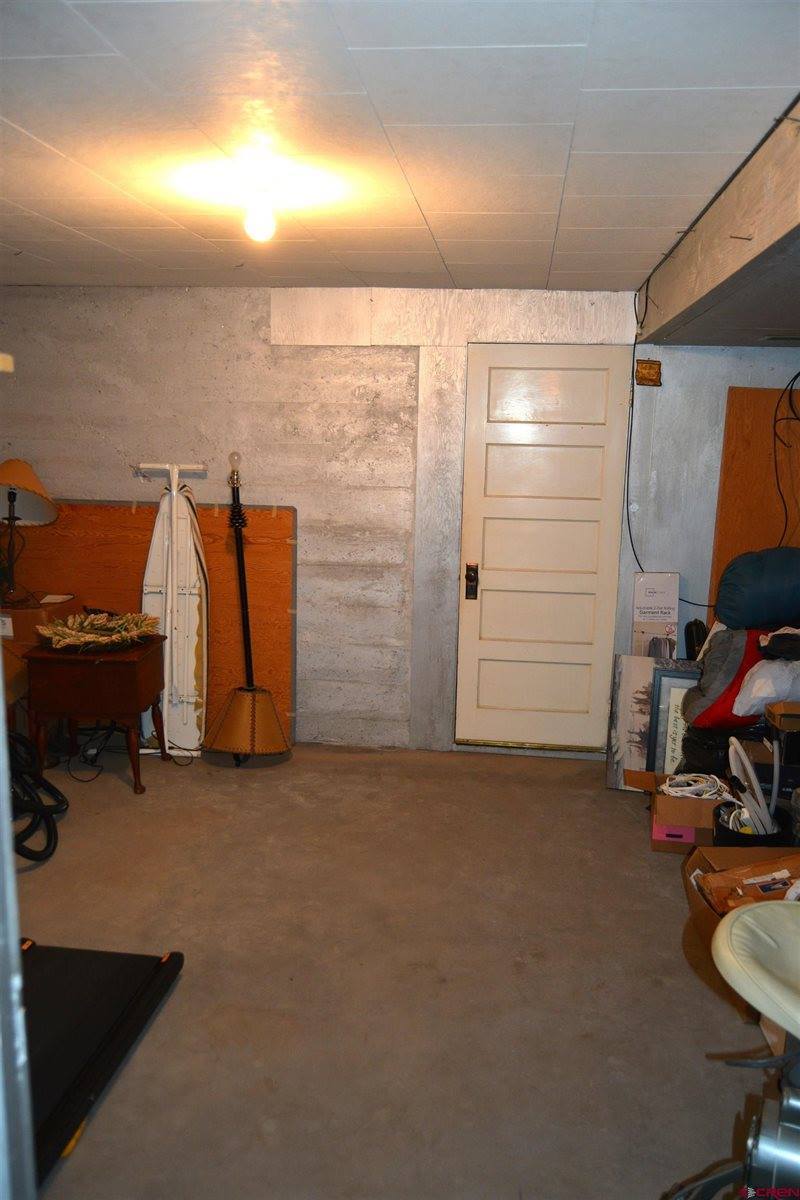 8801 2100 Road, Austin, CO 81410