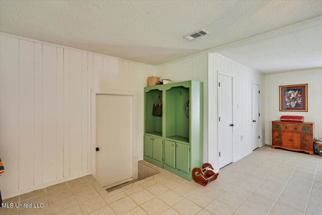 12661 Springridge Road, Terry, MS 39170