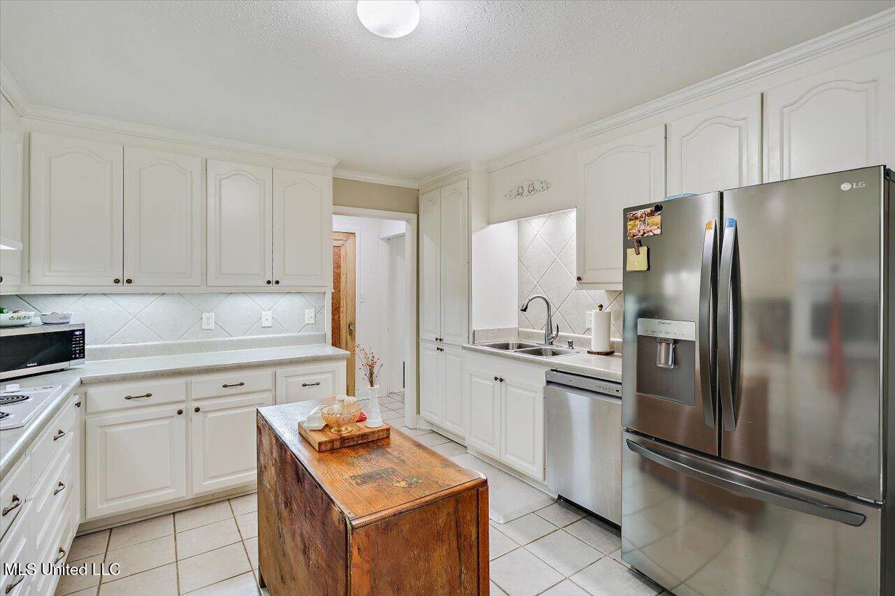 12661 Springridge Road, Terry, MS 39170