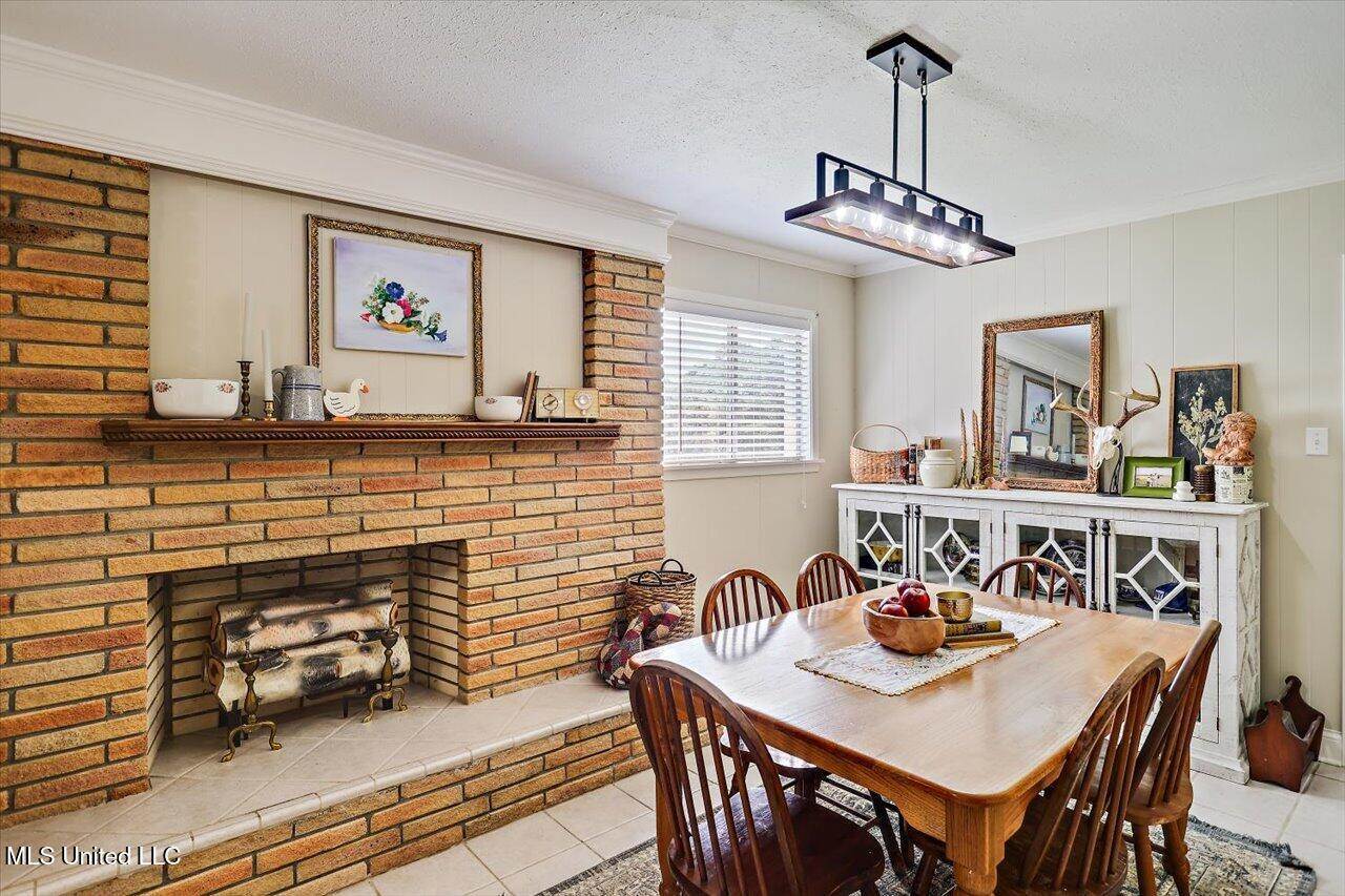 12661 Springridge Road, Terry, MS 39170