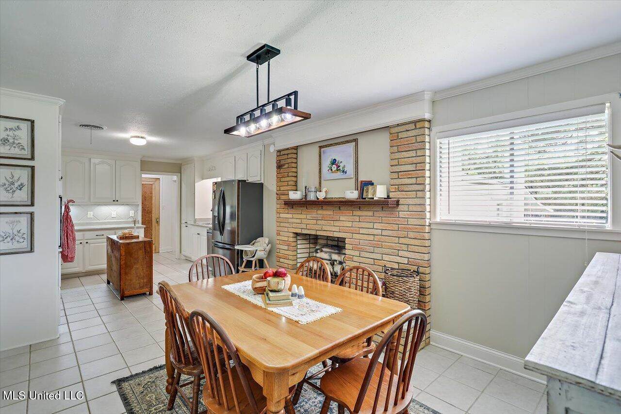 12661 Springridge Road, Terry, MS 39170