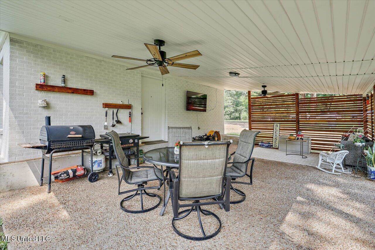 12661 Springridge Road, Terry, MS 39170