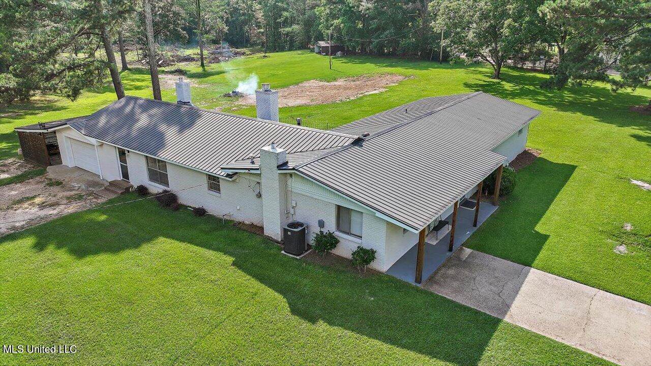 12661 Springridge Road, Terry, MS 39170