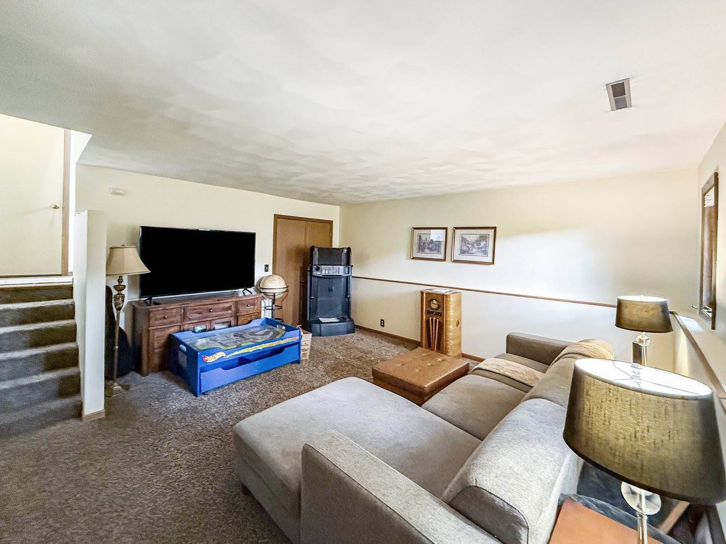 2901 Acorn Drive, Freeport, IL 61032