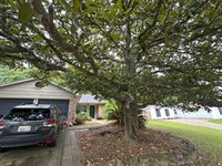 124 Lake Forest Boulevard, Daphne, AL 36526