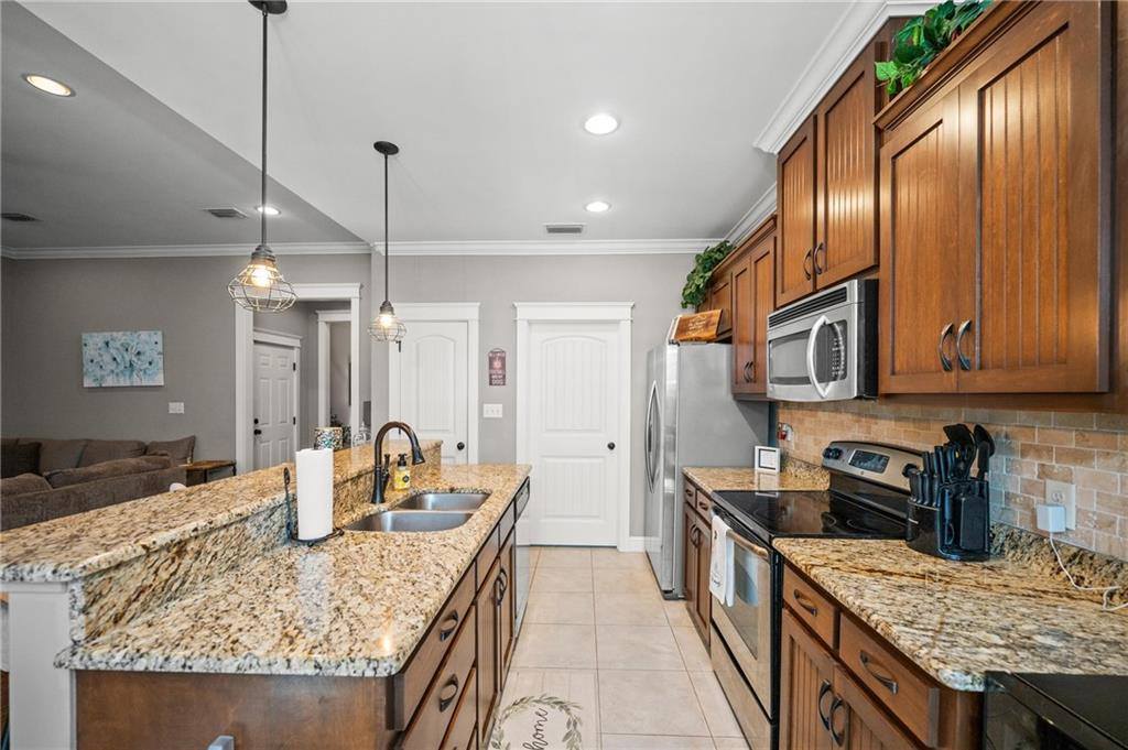 27296 Lashay Drive, Daphne, AL 36526