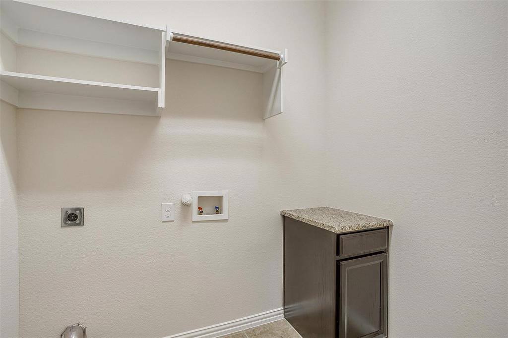 601 Mangrove Trail, Saginaw, TX 76131