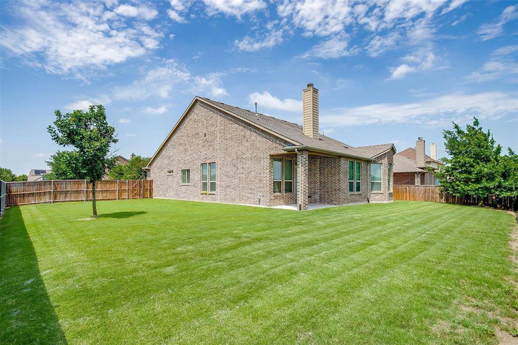 601 Mangrove Trail, Saginaw, TX 76131