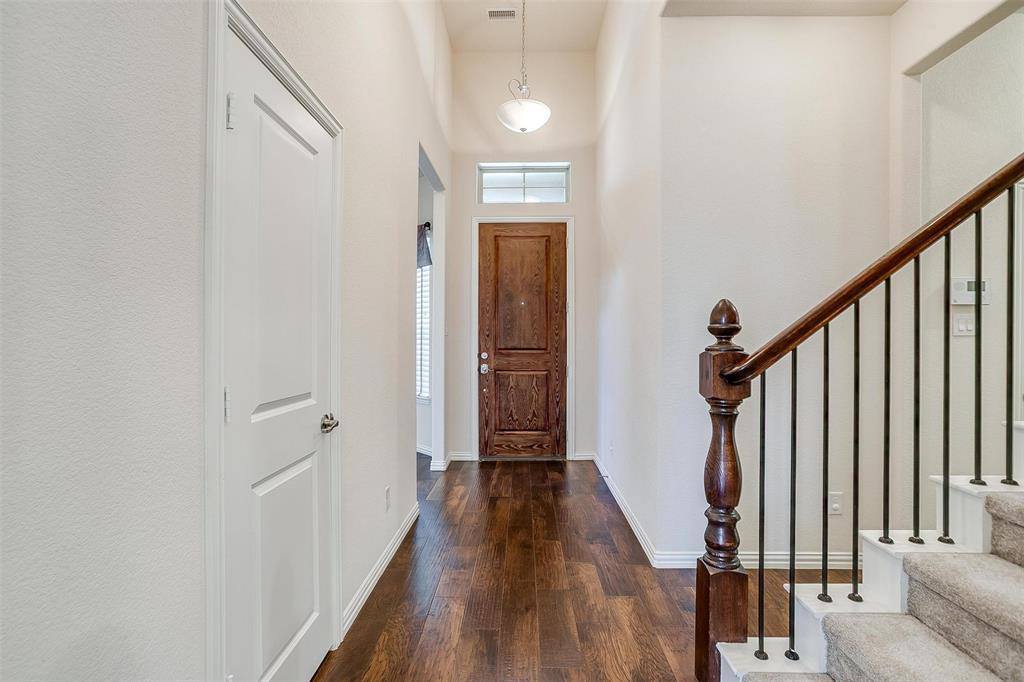 601 Mangrove Trail, Saginaw, TX 76131