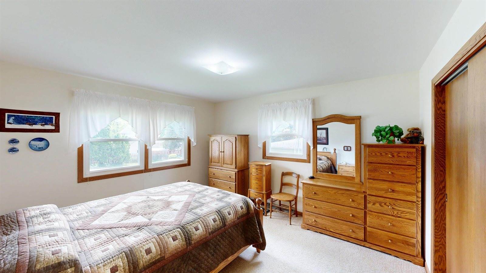 615 Nelson St, Fort Atkinson, WI 53538