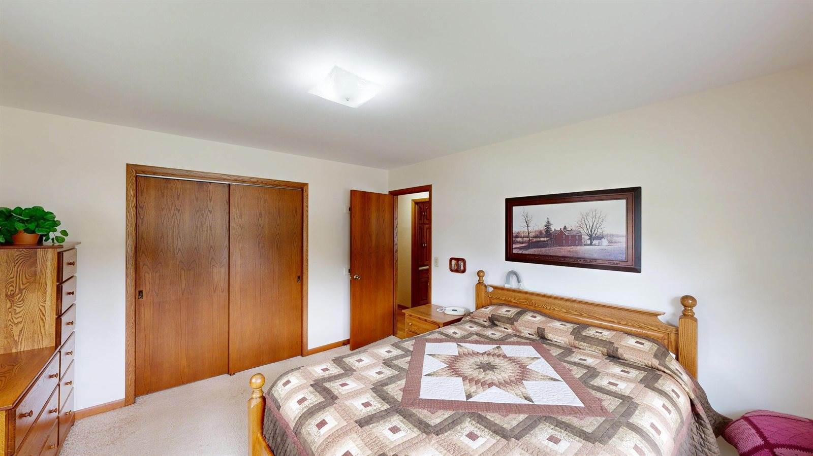 615 Nelson St, Fort Atkinson, WI 53538