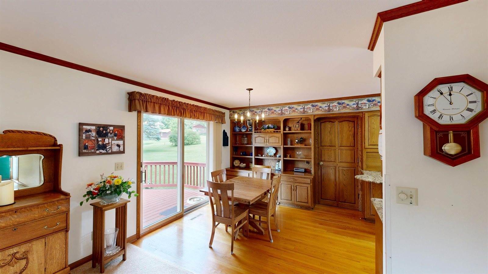 615 Nelson St, Fort Atkinson, WI 53538