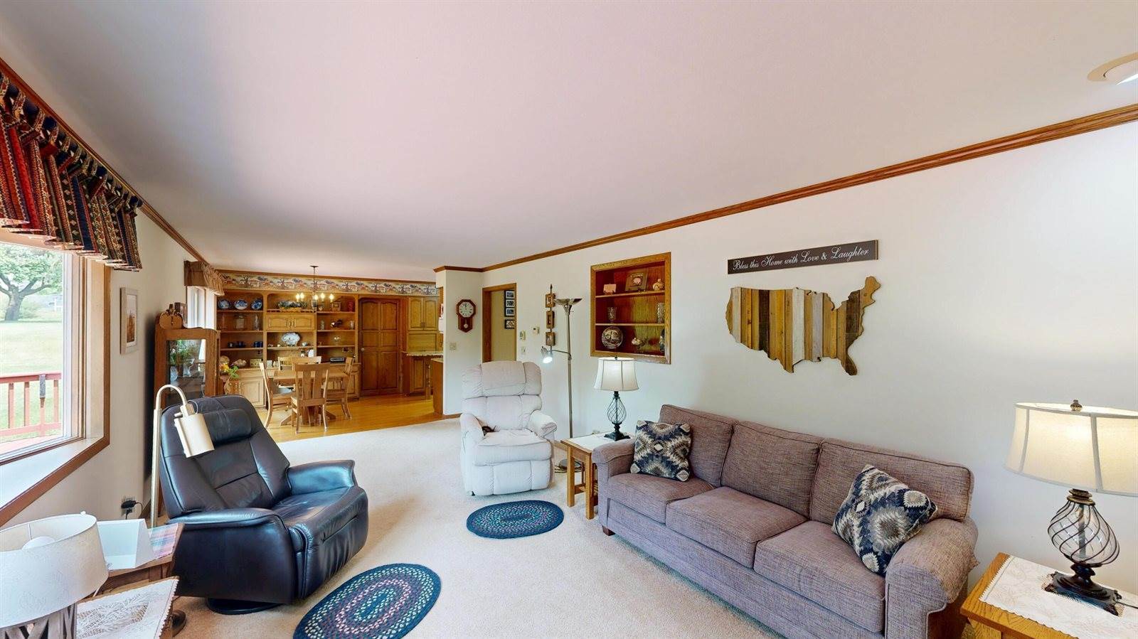 615 Nelson St, Fort Atkinson, WI 53538