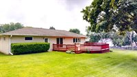 615 Nelson St, Fort Atkinson, WI 53538