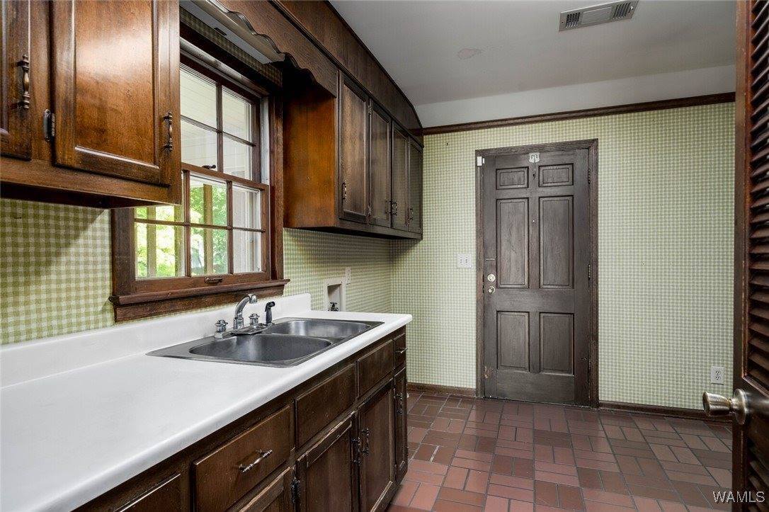 5204 Dove Creek Avenue, Northport, AL 35473