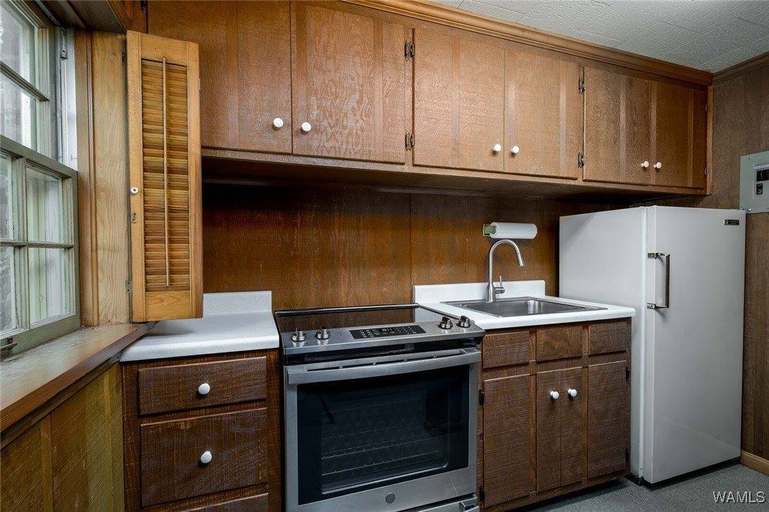 5204 Dove Creek Avenue, Northport, AL 35473