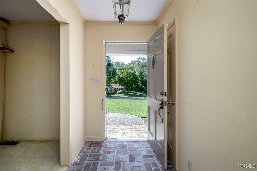 5204 Dove Creek Avenue, Northport, AL 35473