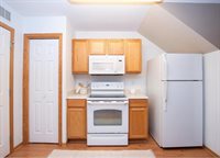 601 Orchard Hills Drive, Norwalk, IA 50211