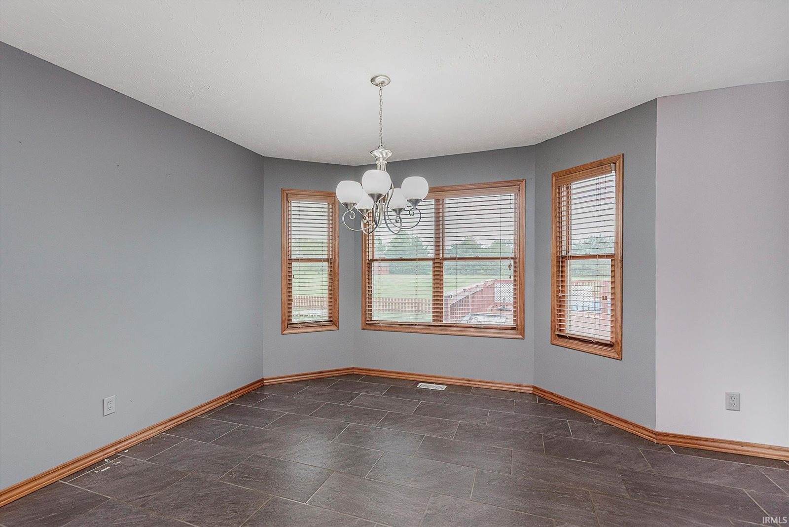 6445 E US Highway 35, Losantville, IN 47354