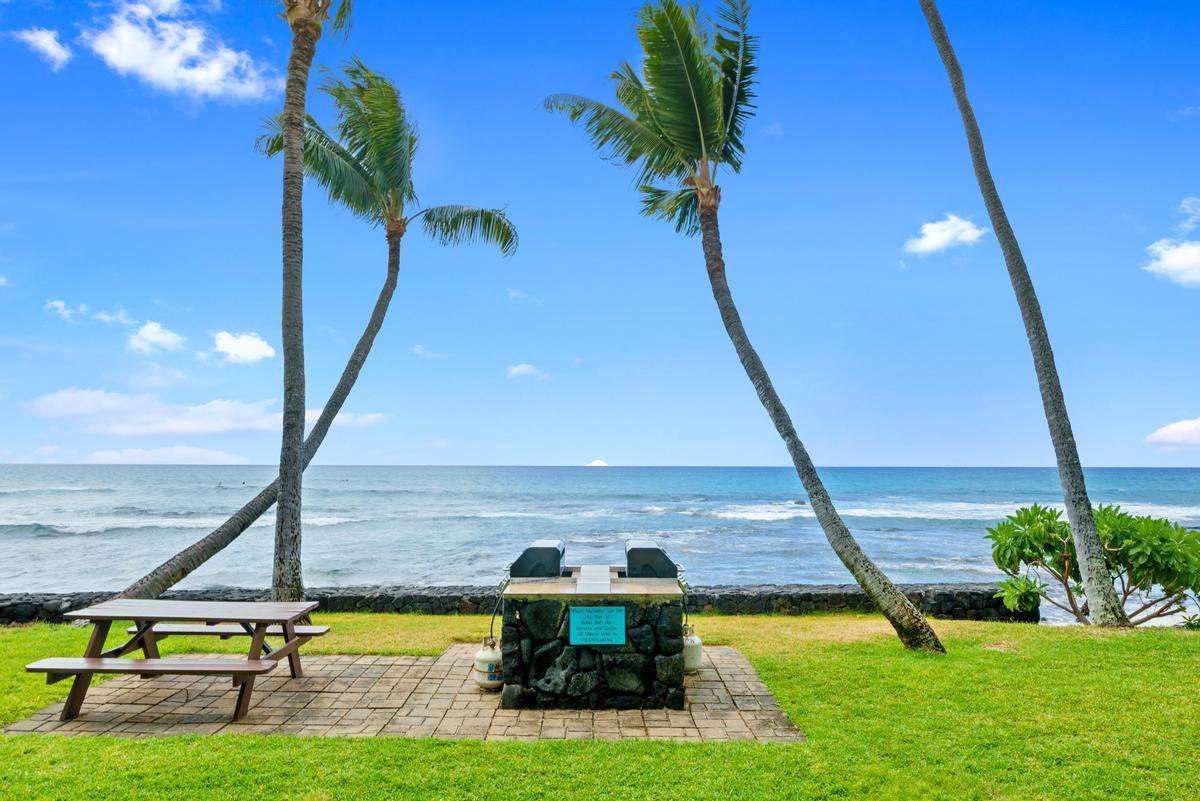 76-6246 Alii Dr, Kailua-Kona, HI 96740