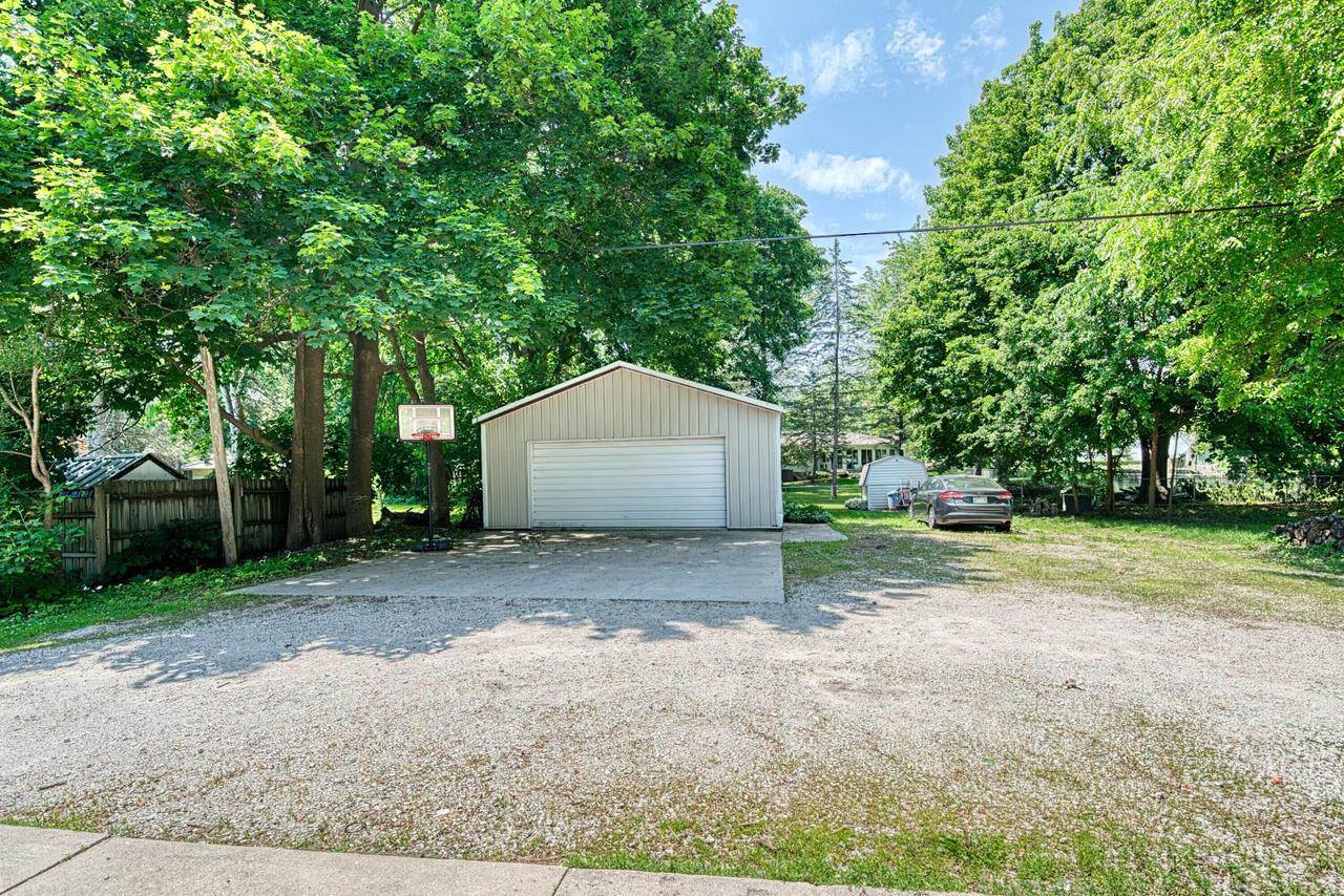 230 S Whiton St #232, Whitewater, WI 53190