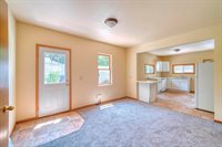 230 S Whiton St #232, Whitewater, WI 53190