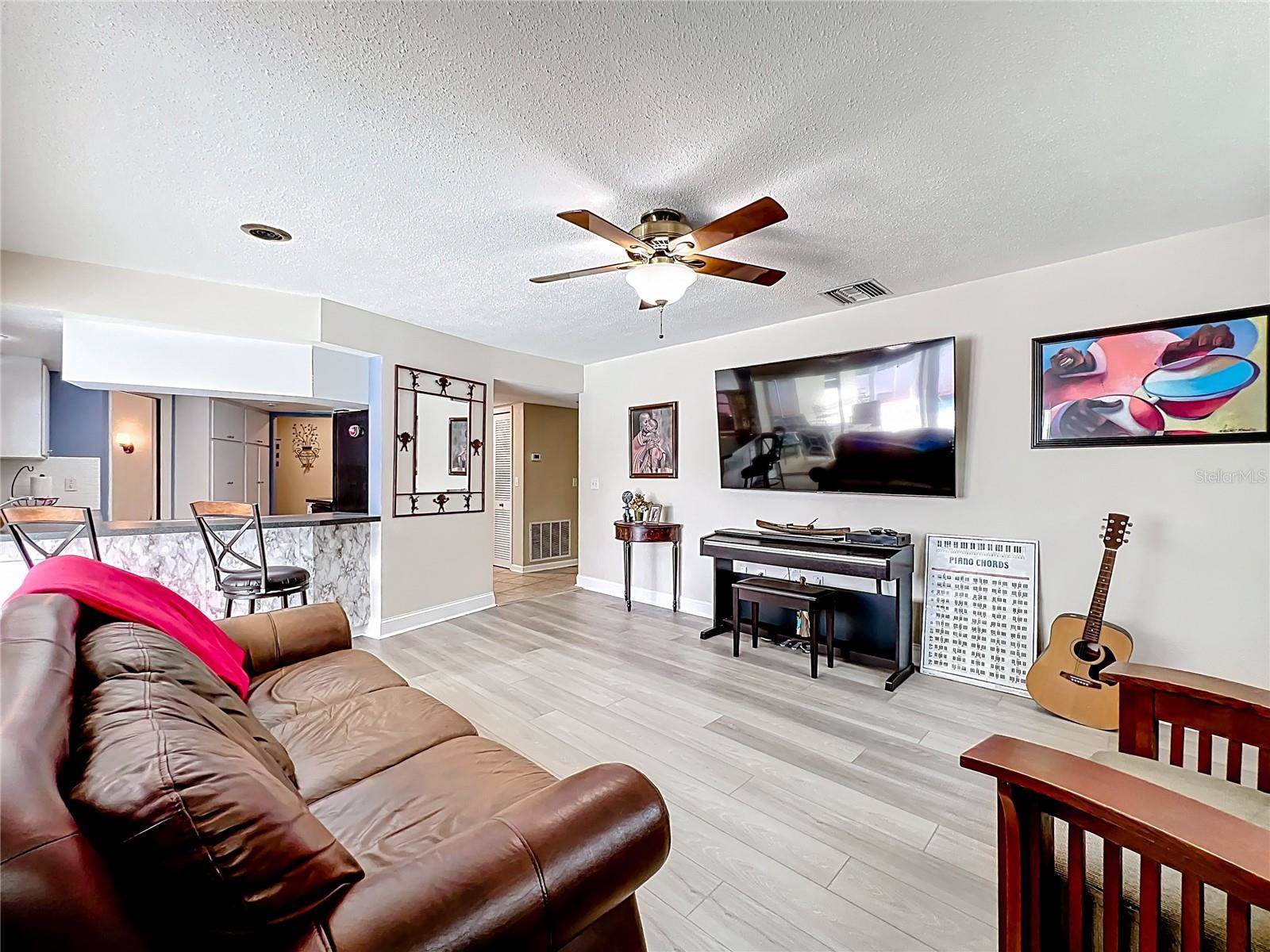 3900 38th Street S, St Petersburg, FL 33711