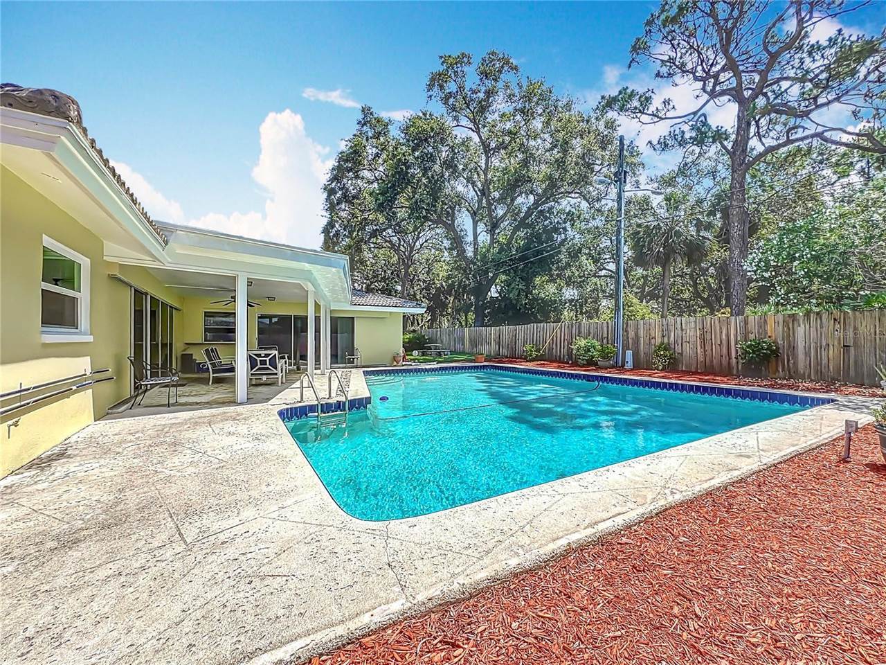 3900 38th Street S, St Petersburg, FL 33711