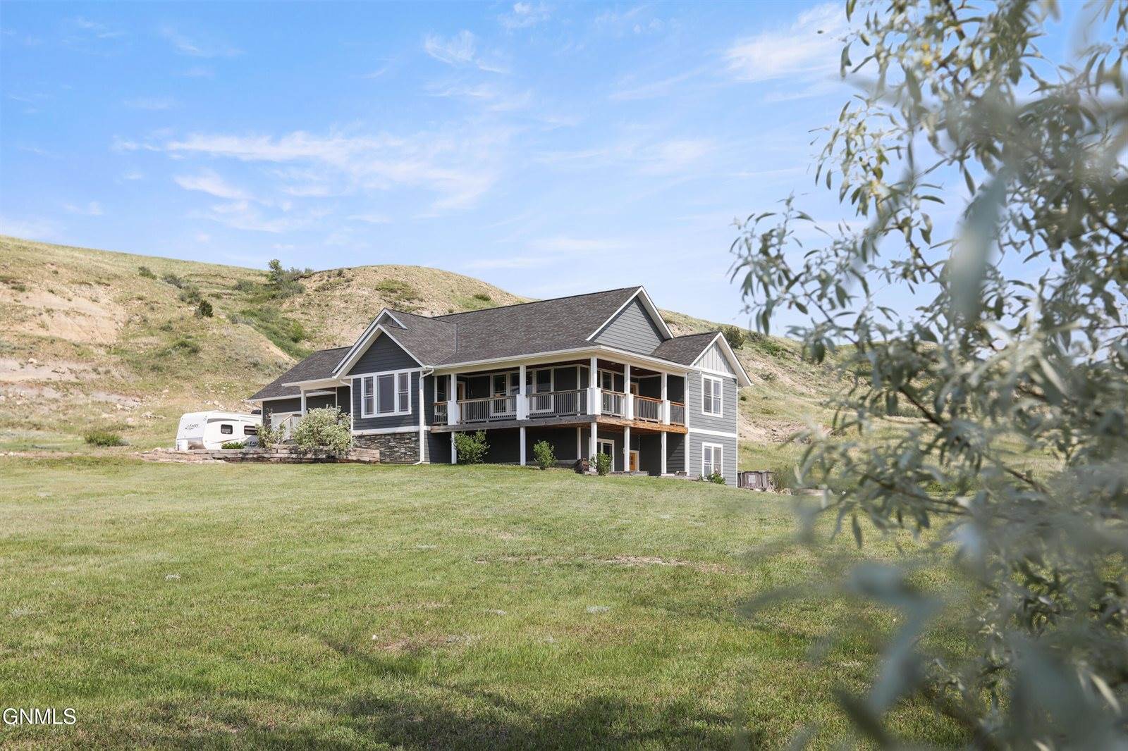 4870 132nd Drive NW, Williston, ND 58801