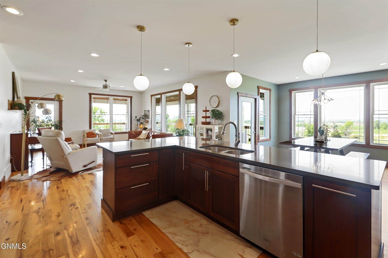 4870 132nd Drive NW, Williston, ND 58801