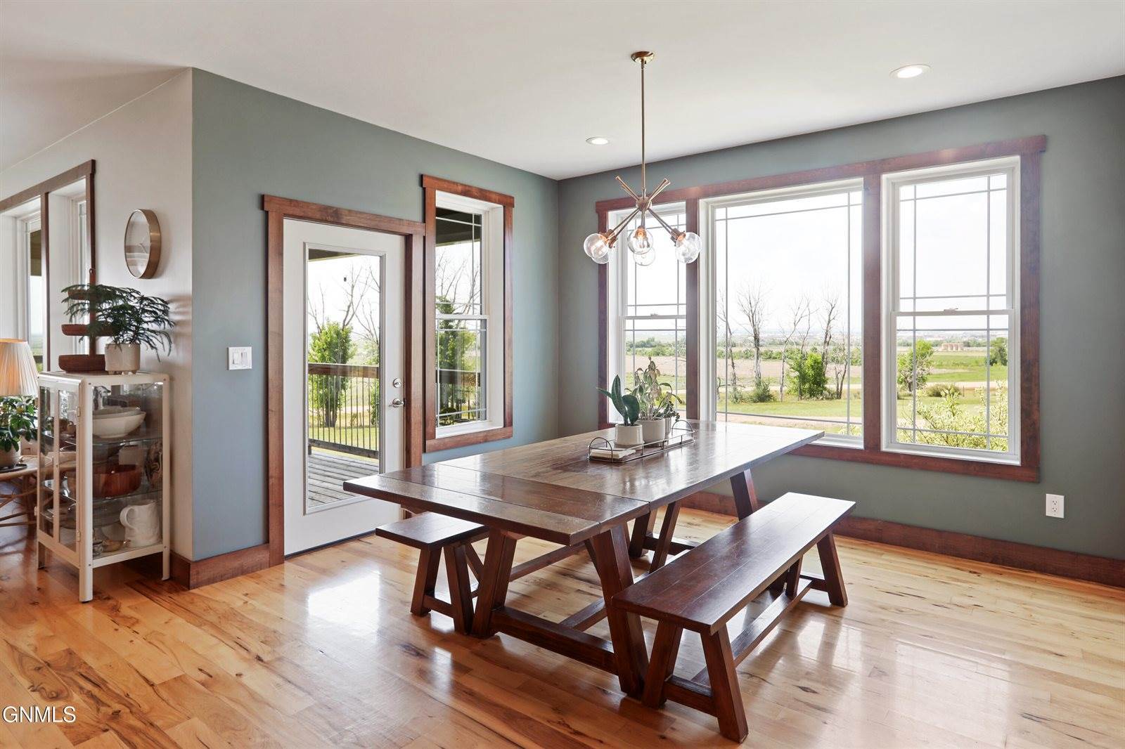 4870 132nd Drive NW, Williston, ND 58801