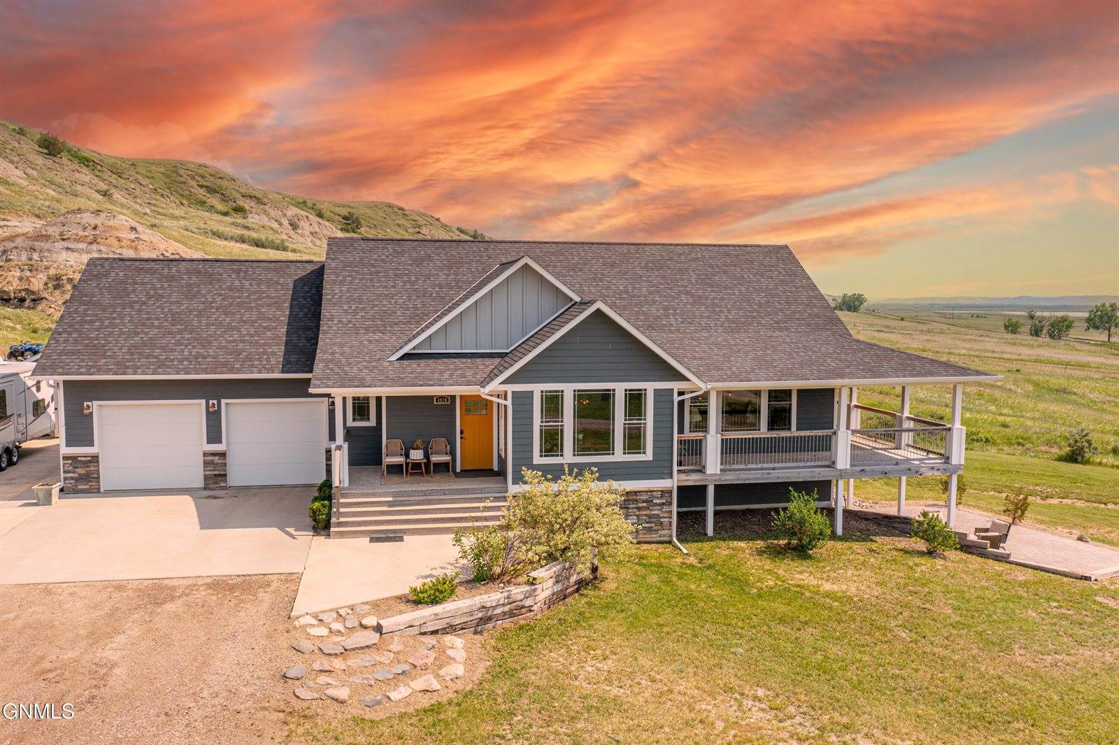 4870 132nd Drive NW, Williston, ND 58801