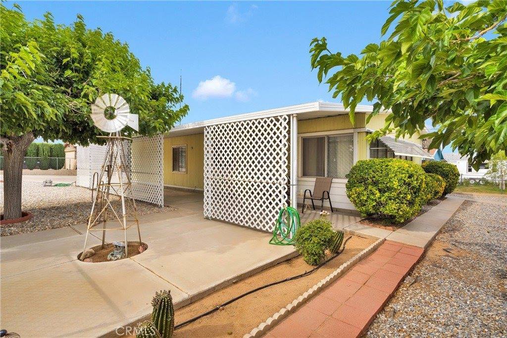 19154 Lindsay Street, Hesperia, CA 92345