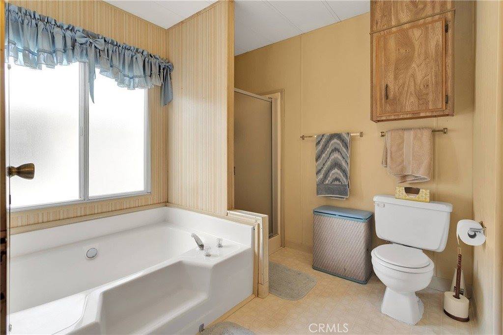 19154 Lindsay Street, Hesperia, CA 92345